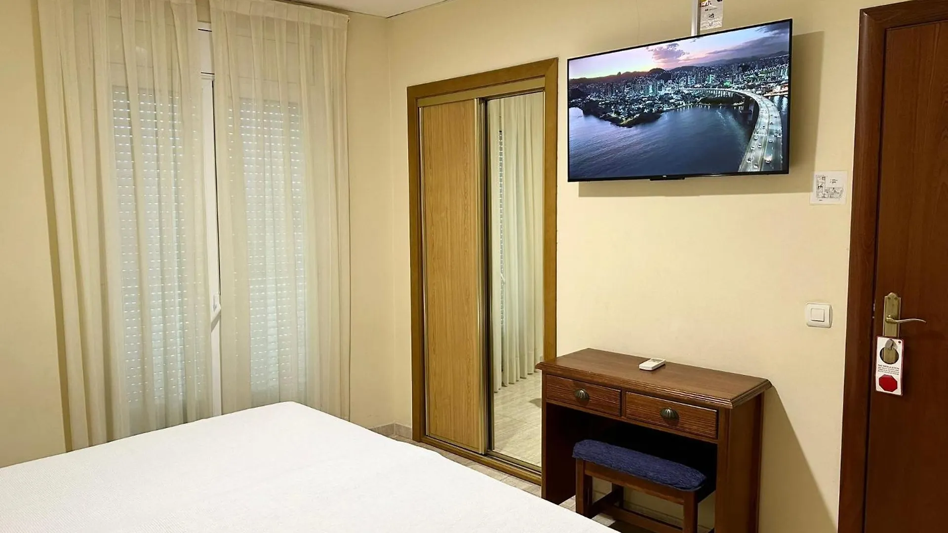 **  Hotel Sancho L'L'Hospitalet de l'Infant Španělsko